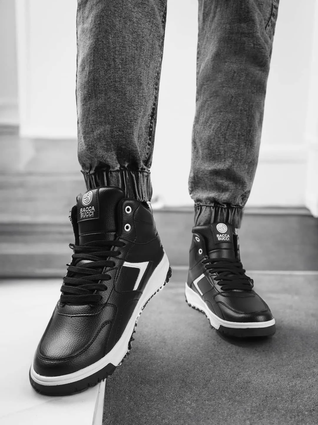 Stylish Bacca Bucci Cappuccino Sky Stompers